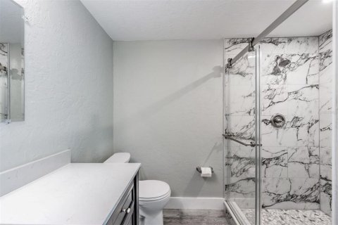 Villa ou maison à vendre à Saint Petersburg, Floride: 5 chambres, 226.96 m2 № 1851885 - photo 20
