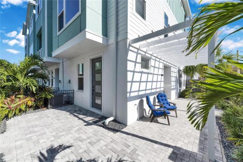 Touwnhouse à vendre à Saint Petersburg, Floride: 2 chambres, 190.91 m2 № 1523319 - photo 10