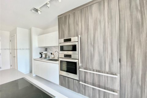 Copropriété à louer à Miami, Floride: 1 chambre, 87.05 m2 № 1941732 - photo 4