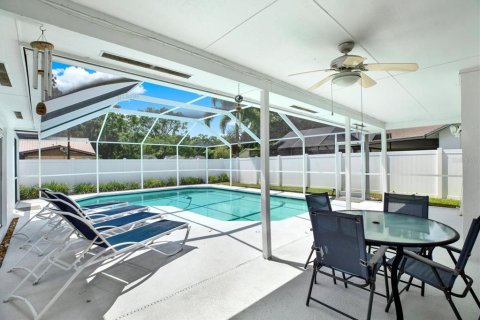House in Tampa, Florida 4 bedrooms, 205.13 sq.m. № 1901262 - photo 22