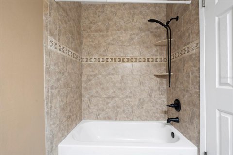 Adosado en venta en Tampa, Florida, 3 dormitorios, 117.06 m2 № 1855999 - foto 10