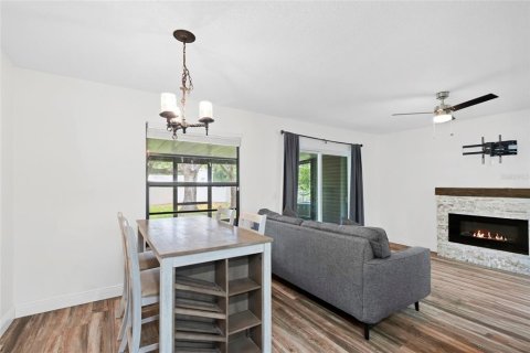 Adosado en venta en Tampa, Florida, 3 dormitorios, 117.06 m2 № 1855999 - foto 24