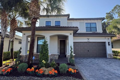 House in Tamarac, Florida 4 bedrooms, 239.87 sq.m. № 2378637