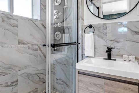 Villa ou maison à vendre à Fort Lauderdale, Floride: 3 chambres, 111.48 m2 № 1932643 - photo 23