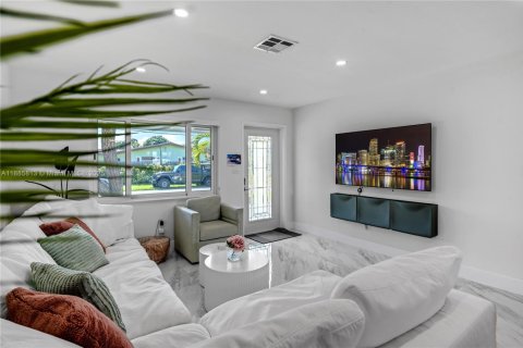 Villa ou maison à vendre à Fort Lauderdale, Floride: 3 chambres, 111.48 m2 № 1932643 - photo 8