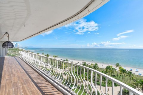 Condo à Bal Harbour, Floride, 4 chambres  № 2293770
