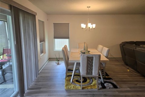 House in Winter Haven, Florida 4 bedrooms, 186.18 sq.m. № 1879601 - photo 6