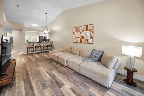 Townhouse in Clearwater, Florida 3 bedrooms, 150.13 sq.m. № 1824007 - photo 11