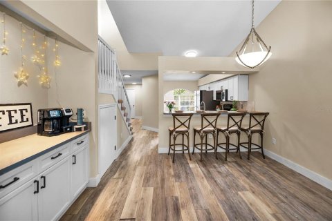 Townhouse in Clearwater, Florida 3 bedrooms, 150.13 sq.m. № 1824007 - photo 3