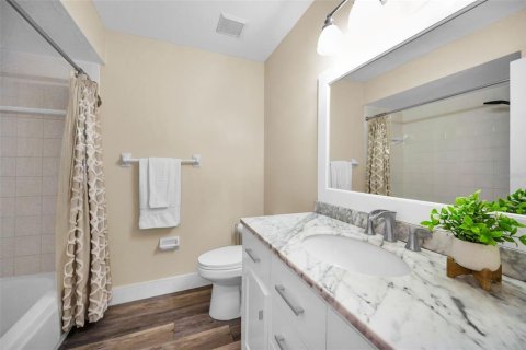Townhouse in Clearwater, Florida 3 bedrooms, 150.13 sq.m. № 1824007 - photo 24