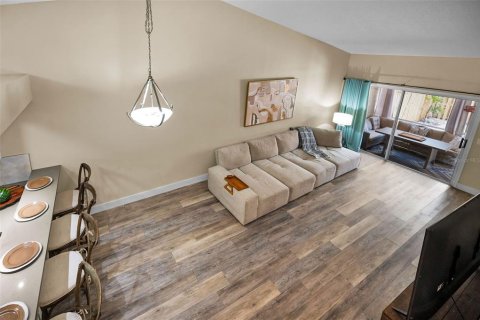 Townhouse in Clearwater, Florida 3 bedrooms, 150.13 sq.m. № 1824007 - photo 13