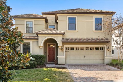 House in Davenport, Florida 9 bedrooms, 363.15 sq.m. № 1751366 - photo 1