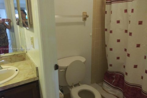 Снять в аренду таунхаус в Киссимми, Флорида 2 спальни, № 1973426 - фото 6