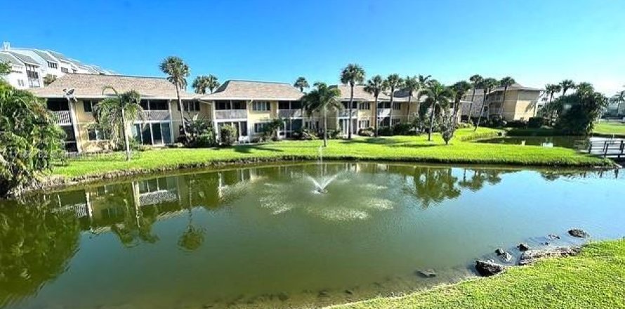 Condo à St. Lucie, Floride, 1 chambre  № 1867679
