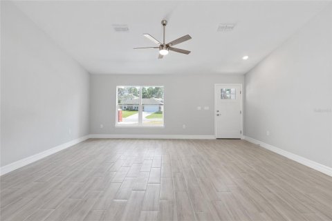 Casa en venta en Ocala, Florida, 3 dormitorios, 129.41 m2 № 1899637 - foto 10
