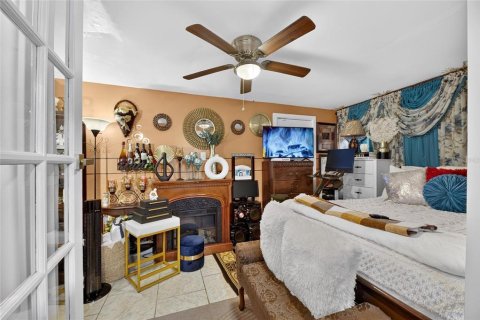 Villa ou maison à vendre à Tampa, Floride: 3 chambres, 144.18 m2 № 2287698 - photo 17