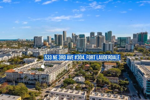 Condominio en venta en Fort Lauderdale, Florida, 2 dormitorios, 115.2 m2 № 1772282 - foto 28