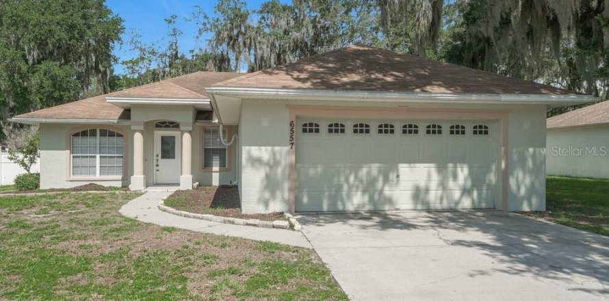 Casa en Lakeland, Florida 3 dormitorios, 143.91 m2 № 2157331