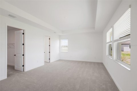 House in Parrish, Florida 4 bedrooms, 358.42 sq.m. № 2325067 - photo 14