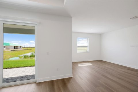 House in Parrish, Florida 4 bedrooms, 358.42 sq.m. № 2325067 - photo 13