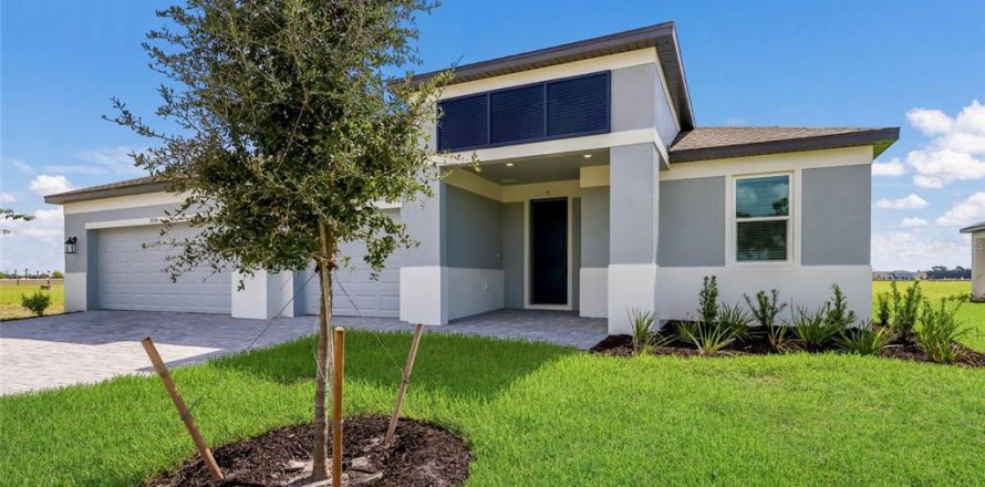 House in Parrish, Florida 4 bedrooms, 358.42 sq.m. № 2325067