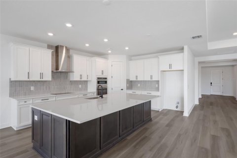 House in Parrish, Florida 4 bedrooms, 358.42 sq.m. № 2325067 - photo 7