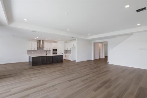 House in Parrish, Florida 4 bedrooms, 358.42 sq.m. № 2325067 - photo 5