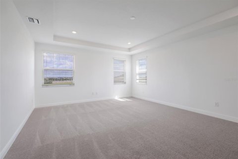 House in Parrish, Florida 4 bedrooms, 358.42 sq.m. № 2325067 - photo 29