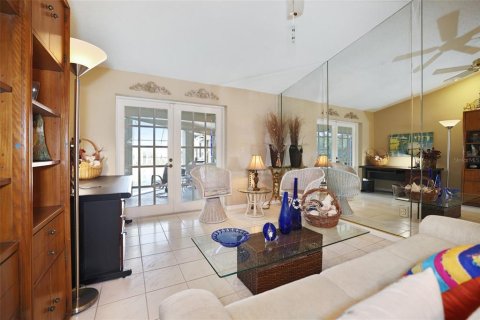 House in Clearwater, Florida 4 bedrooms, 234.49 sq.m. № 1524435 - photo 28