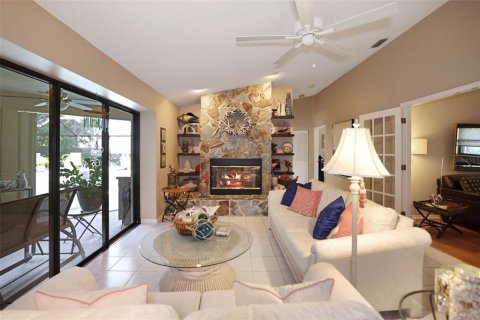 House in Clearwater, Florida 4 bedrooms, 234.49 sq.m. № 1524435 - photo 15