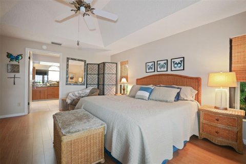 House in Clearwater, Florida 4 bedrooms, 234.49 sq.m. № 1524435 - photo 9