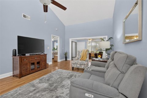 Touwnhouse à vendre à Casselberry, Floride: 2 chambres, 120.4 m2 № 2152047 - photo 19