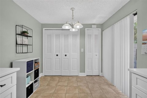 Touwnhouse à vendre à Casselberry, Floride: 2 chambres, 120.4 m2 № 2152047 - photo 8