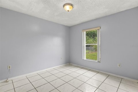 Villa ou maison à vendre à Kissimmee, Floride: 3 chambres, 125.05 m2 № 2425865 - photo 21