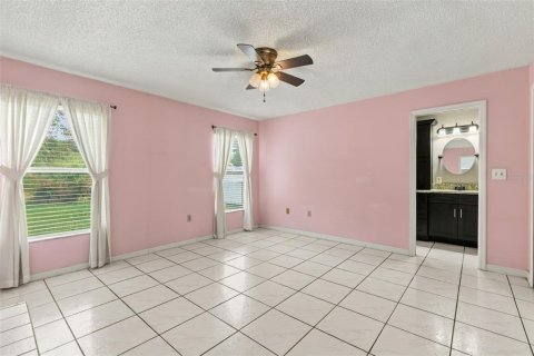 Villa ou maison à vendre à Kissimmee, Floride: 3 chambres, 125.05 m2 № 2425865 - photo 16