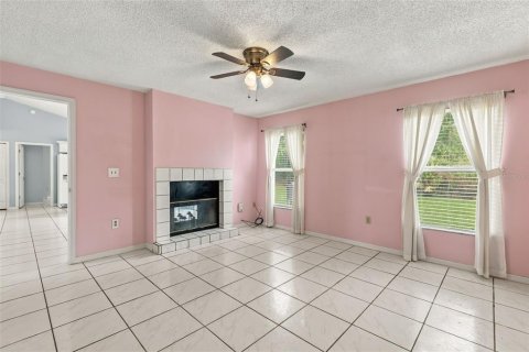 Villa ou maison à vendre à Kissimmee, Floride: 3 chambres, 125.05 m2 № 2425865 - photo 15