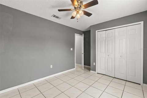 Villa ou maison à vendre à Kissimmee, Floride: 3 chambres, 125.05 m2 № 2425865 - photo 25