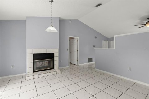 Villa ou maison à vendre à Kissimmee, Floride: 3 chambres, 125.05 m2 № 2425865 - photo 7
