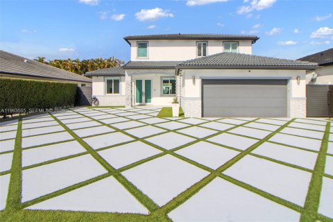 Купить виллу или дом в Майами, Флорида 4 спальни, 222.13м2, № 2025453 - фото 3