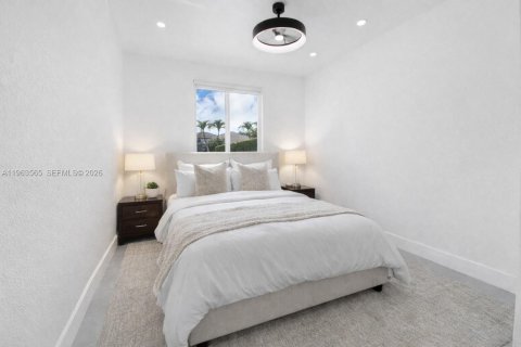 Купить виллу или дом в Майами, Флорида 4 спальни, 222.13м2, № 2025453 - фото 27