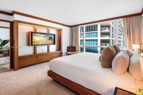 Condo in Miami Beach, Florida, 1 bedroom  № 2023078 - photo 8