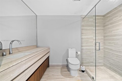 Condominio en venta en Sunny Isles Beach, Florida № 1967704 - foto 9