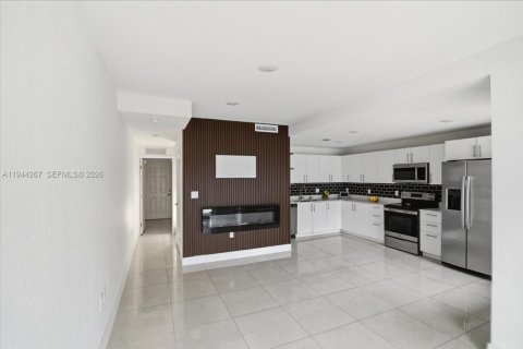 Touwnhouse à vendre à Homestead, Floride: 4 chambres, 129.88 m2 № 2001273 - photo 14