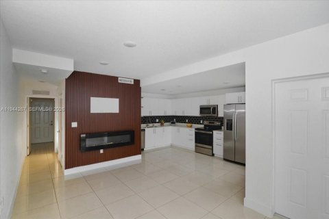 Touwnhouse à vendre à Homestead, Floride: 4 chambres, 129.88 m2 № 2001273 - photo 13