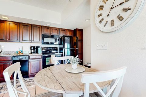 Condo in New Smyrna Beach, Florida, 1 bedroom  № 2202652 - photo 22