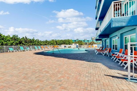 Condo in New Smyrna Beach, Florida, 1 bedroom  № 2202652 - photo 28