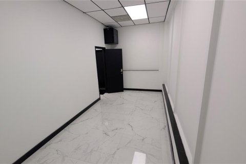 Immobilier commercial à louer à Orlando, Floride № 2415164 - photo 7