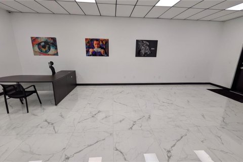 Immobilier commercial à louer à Orlando, Floride № 2415164 - photo 6