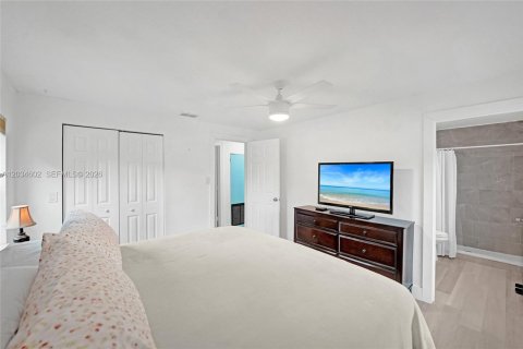 House in Fort Lauderdale, Florida 3 bedrooms, 108.7 sq.m. № 2172465 - photo 19