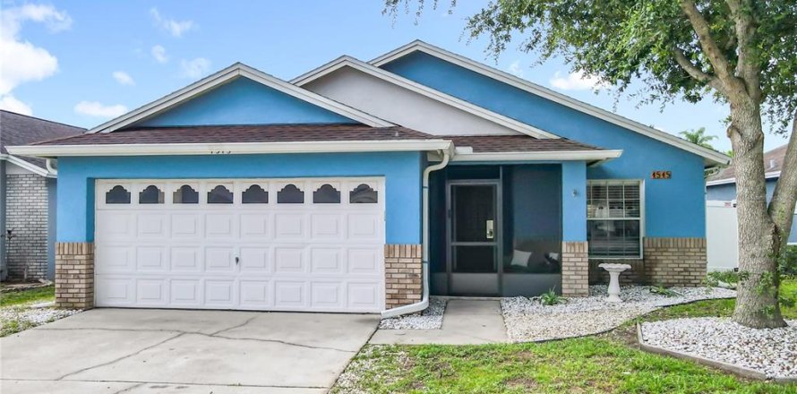 Casa en Kissimmee, Florida 3 dormitorios, 128.76 m2 № 1812887